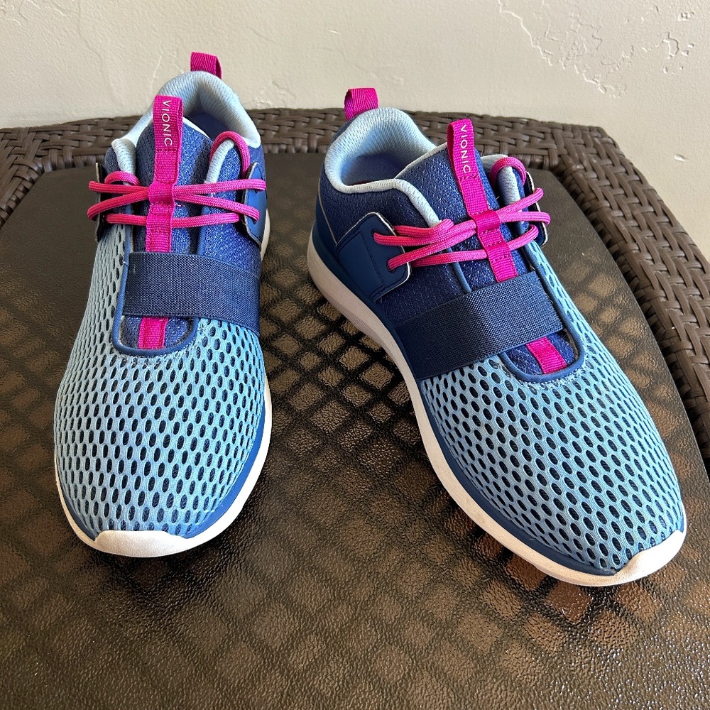 Vionic Coro Performance Activewear Comfort Lace U… - image 1